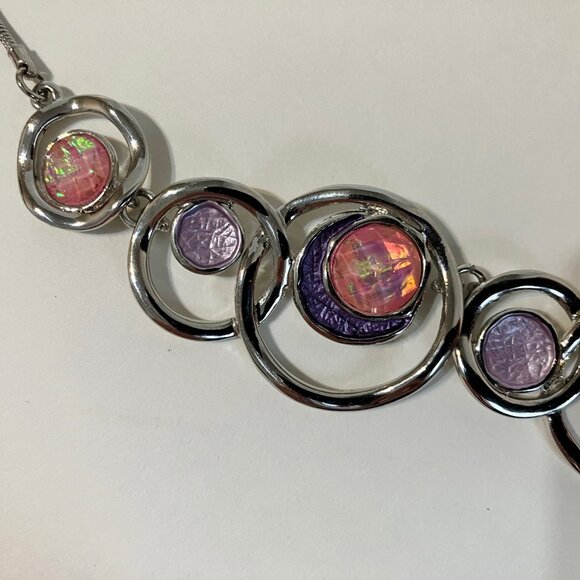 Equilibrium Necklace Purple Pink Crystal Stone Silver Metal Circles Snake Chain - Picture 5 of 12